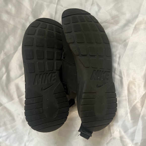 Nike sandals - Picture 3 of 3